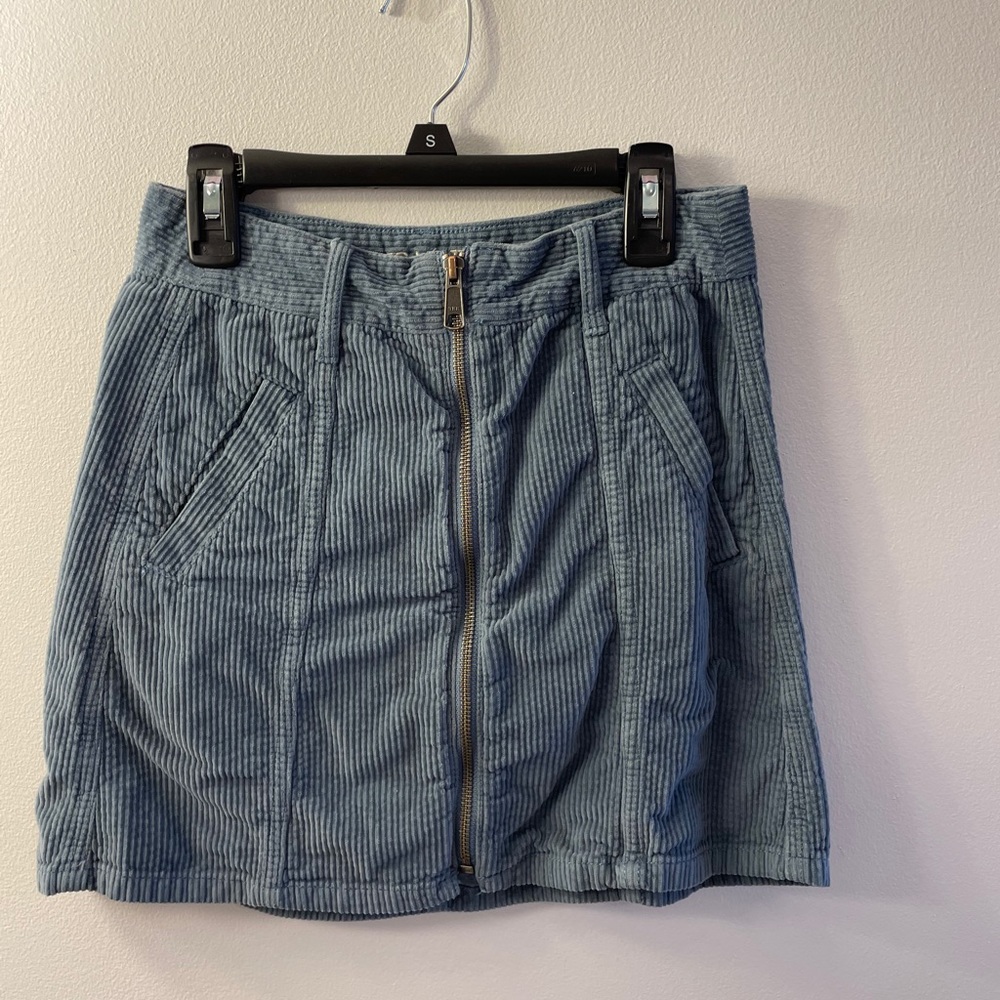 american eagle skirt